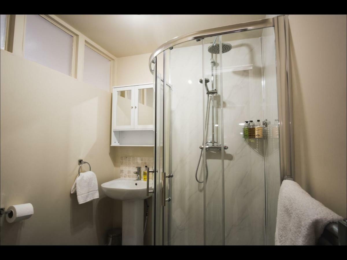 Cedar Apartment 海伦斯堡 外观 照片