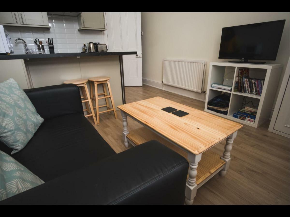 Cedar Apartment 海伦斯堡 外观 照片
